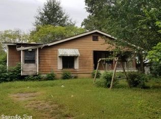 2616 Tucker Rd, Jacksonville, AR 72076