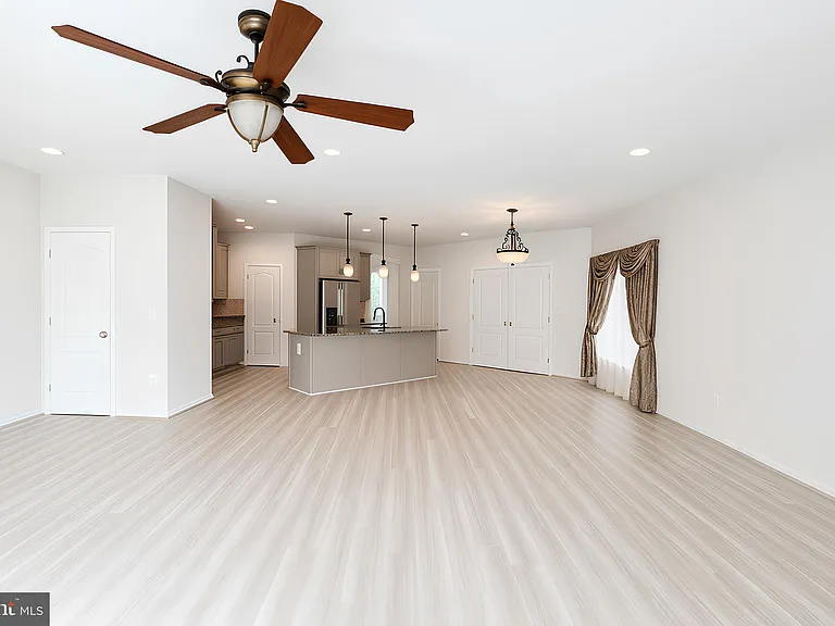 43698 Chicacoan Creek Sq — Photo 7