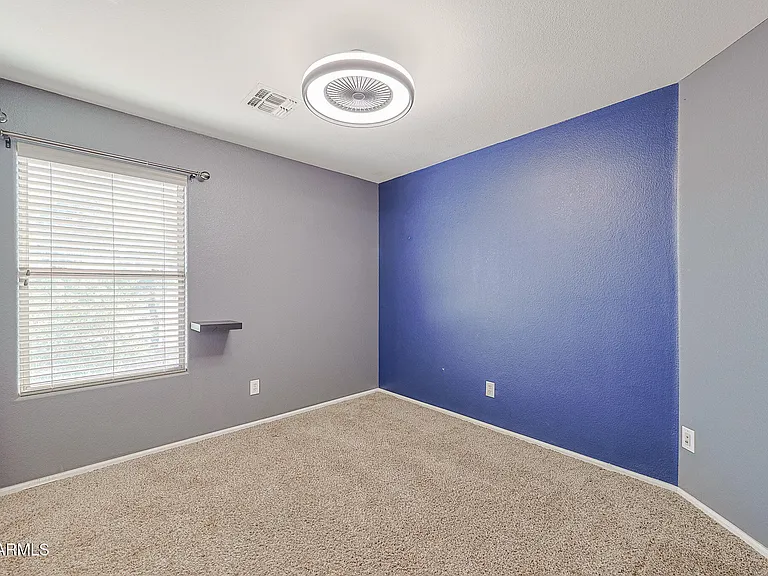 5245 N 125th Ave — Photo 20
