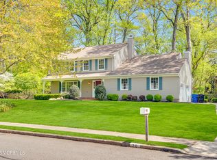 79 Green Meadow Boulevard, Middletown, NJ 07748