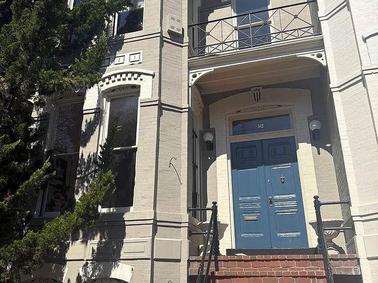 512 Constitution Ave NE #B — Photo 21