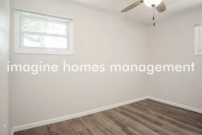 10937 Carlson Dr — Photo 7