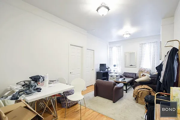 Rented by Bond New York | media 2