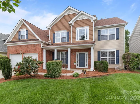 1572 Edenton St NW, Concord, NC 28027