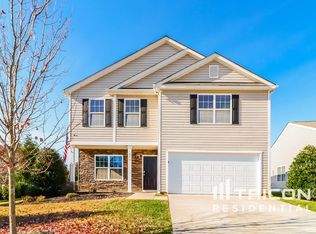 103 Harvest Pointe Dr, Statesville, NC 28677