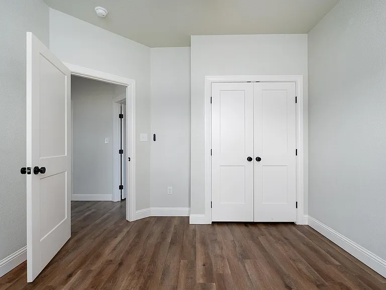 133 Bell St — Photo 34