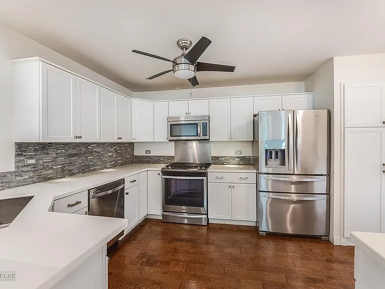 3220 Cool Springs Ct — Photo 13