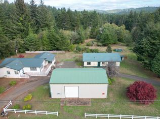 69549 Wildwood Rd, North Bend, OR 97459