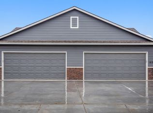 1303 N Azena St, Andover, KS 67002