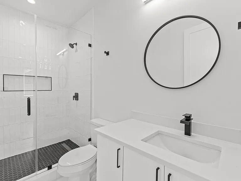 1408 Anderson St #C — Photo 8