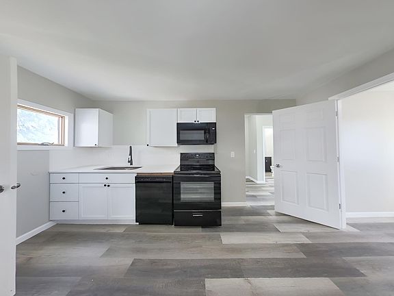 3rd image of 723 E High Way #14
