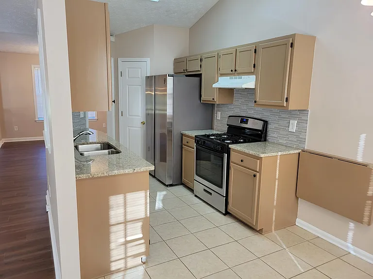 6286 Wellington Ct — Photo 51
