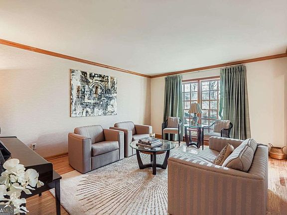 3rd image of 3778 Guilford Ct