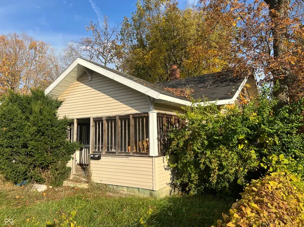 2002 E Highland Ave, Muncie, IN 47303