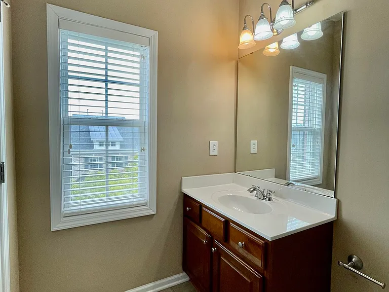 414 Weatherbrook Way — Photo 36