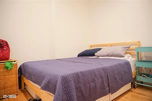 Rented by Citi Habitats | media 12