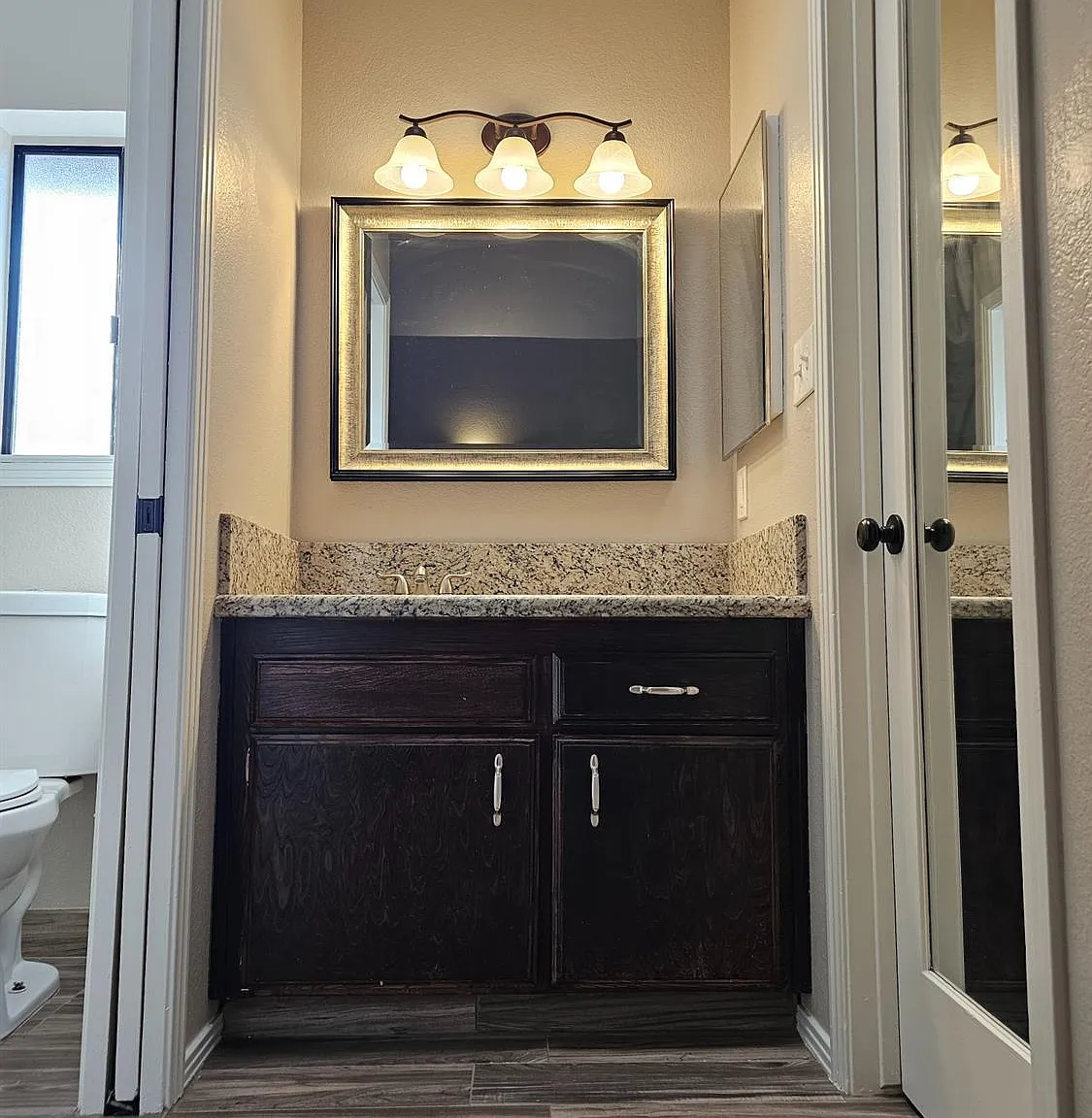 4 bed, 1408 sqft, $2,200 — Photo 4