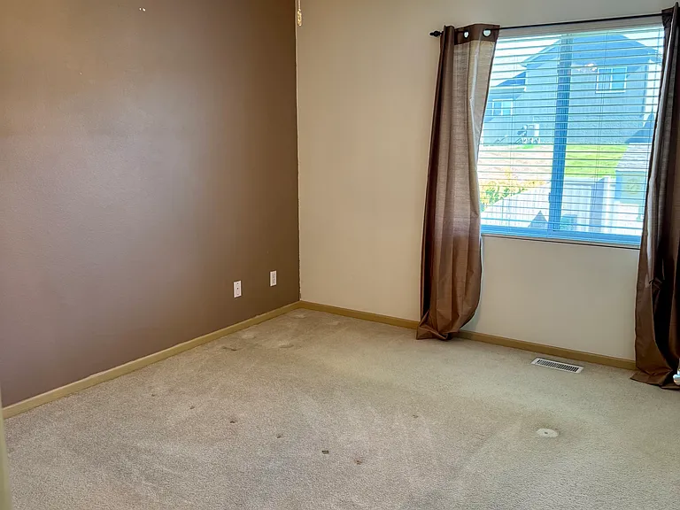 10872 Potter St — Photo 5