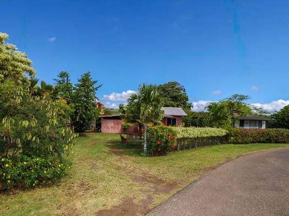 8403 Kopaa St, Kekaha, HI 96752
