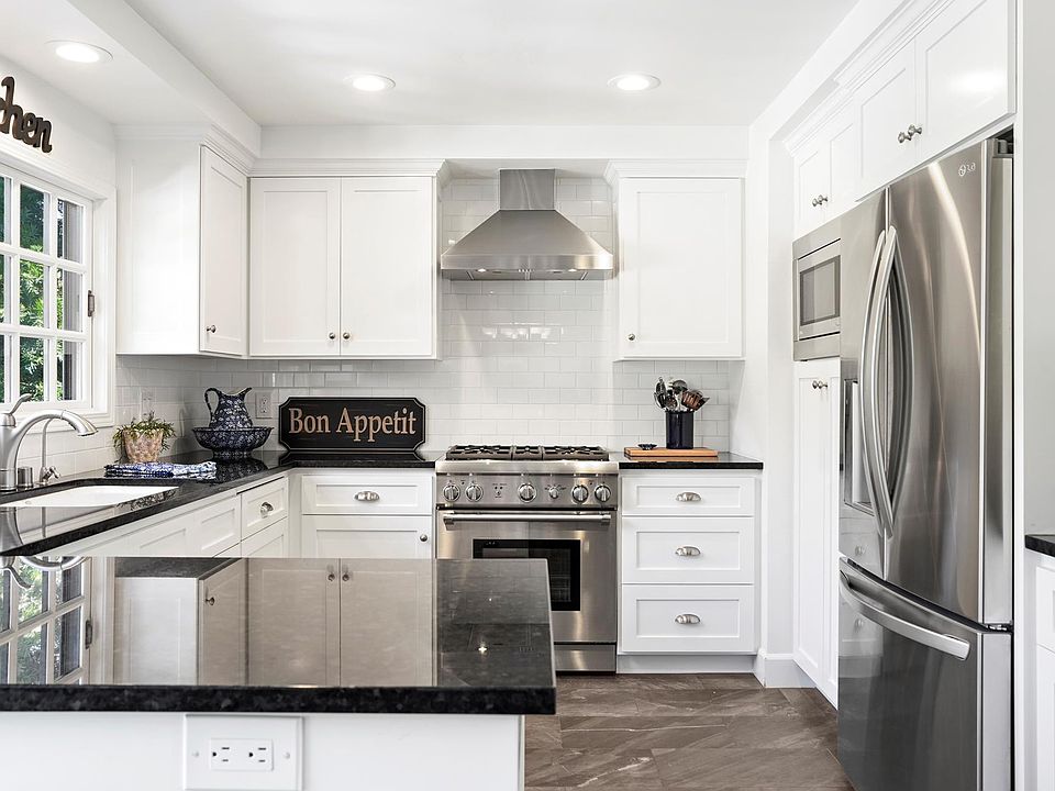 1st image of 4131 Branford Dr