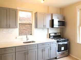 2 Bayview Ave #2E, Jersey City, NJ 07305
