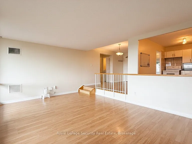 260 Scarlett Rd #608 — Photo 5