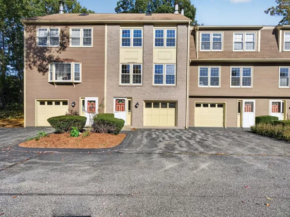 98 Heritage Dr Unit 98, Tewksbury, MA 01876