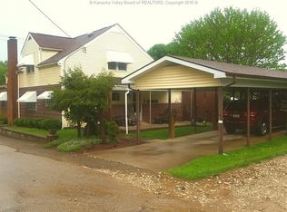 8180 Court Ave, Hamlin, WV 25523
