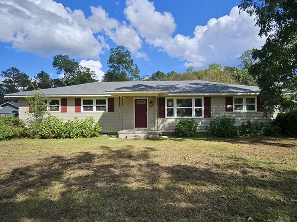 72 Marcia Ln, Thomasville, GA 31757