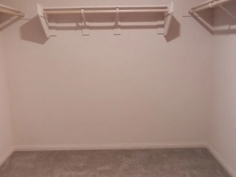 2866 Coral Cascade Ct — Photo 37