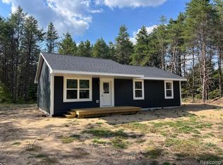 213 Memory Ln, Roscommon, MI 48653