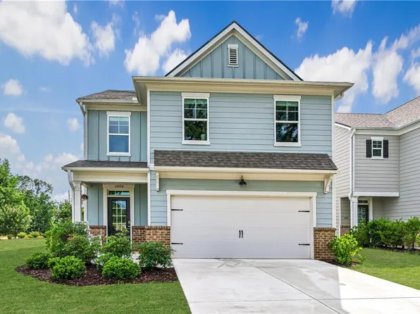 5804 Screech Owl Dr, Flowery Branch, GA 30542