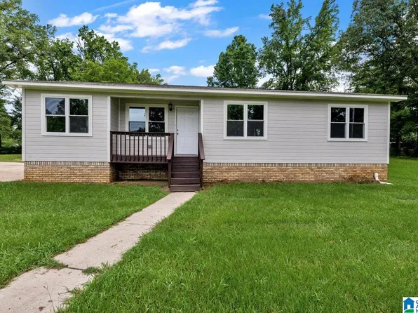 2195 Headrick Rd, Bessemer, AL 35022