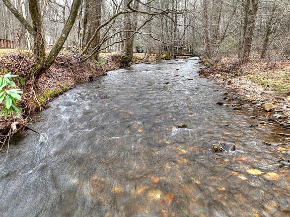 2nd image of 14092 Big Creek Rd