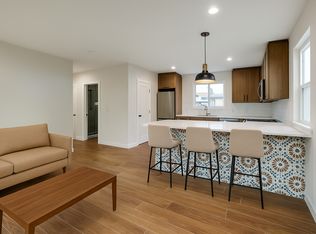 1106 1/2 5th Ave, Los Angeles, CA 90019