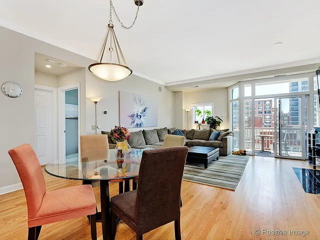 508 W Melrose St #5D — Photo 6