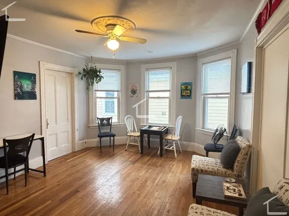 8 Bayard St #2, Allston, MA 02134