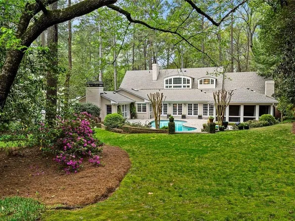 2555 Arden Rd NW, Atlanta, GA 30327