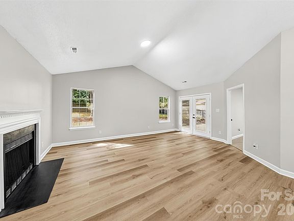 2nd image of 8105 Lighthouse Way #10