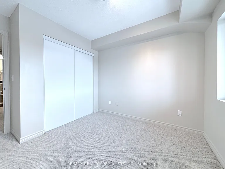 43 Goodwin Dr #404 — Photo 10