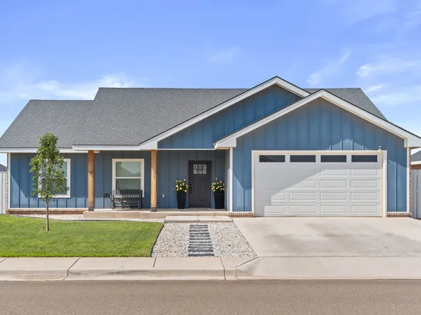 228 Abbey Rd, Clovis, NM 88101