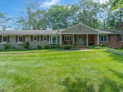 50 Round Top Road, Warren, NJ, 07059