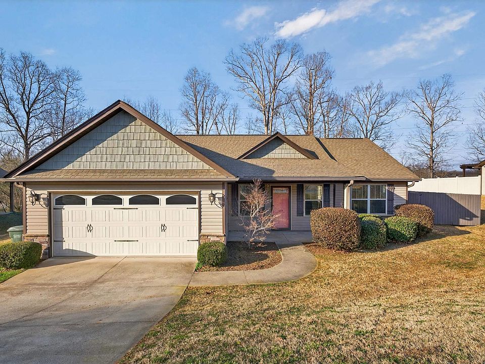1st image of 119 Autumn Hill Rd
