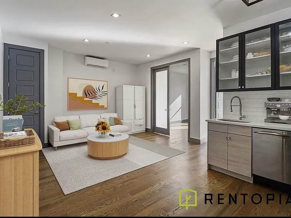 855 De Kalb Avenue image 2 of 7