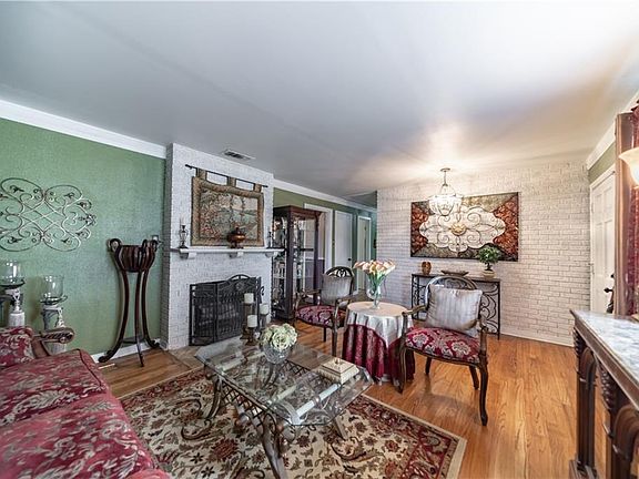 5th image of 3113 Glen Garden Dr N