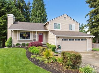 965 Field Ave NE, Renton, WA 98059