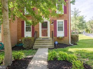 12080 Stallion Ct, Woodbridge, VA 22192