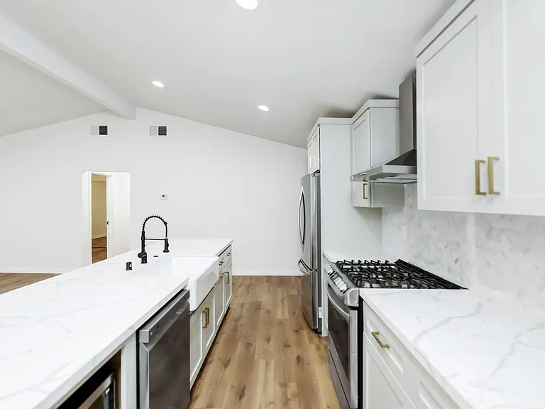 5311 Hewlett Dr — Photo 11