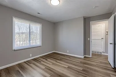 8005 S 48th Ave #7 — Photo 21
