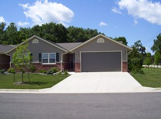 643 Prairie View Ct, Morrison, IL 61270